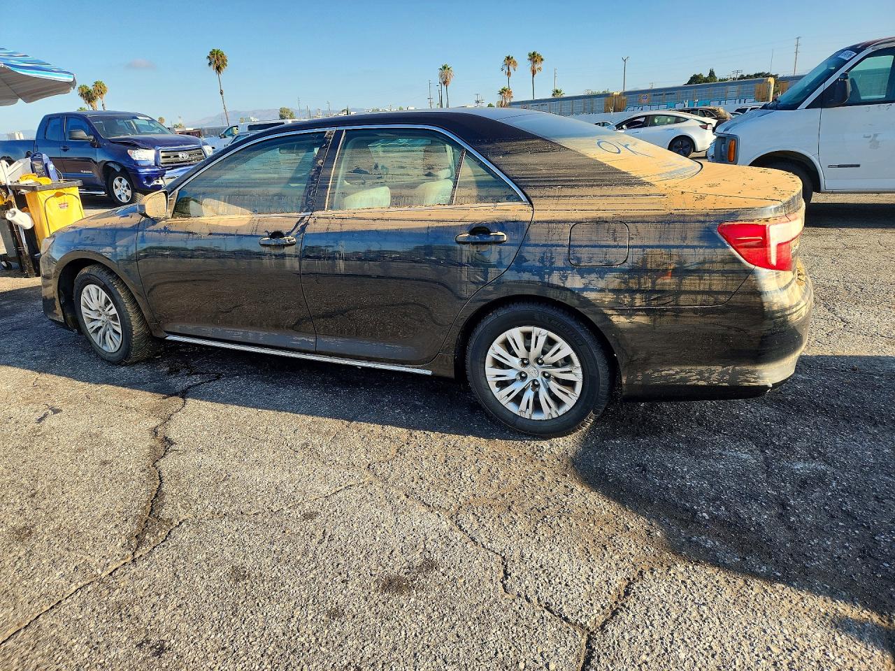 2013 TOYOTA CAMRY