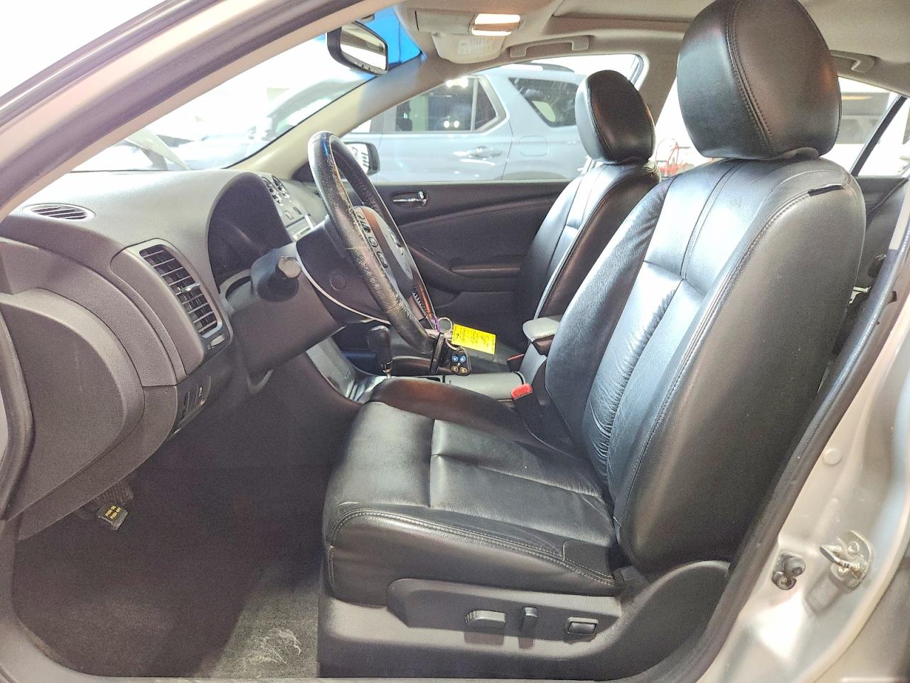 2011 NISSAN ALTIMA