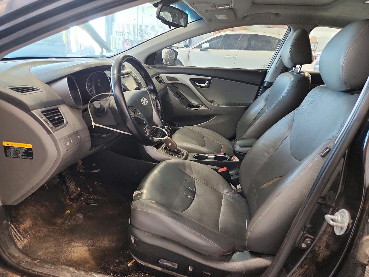 2014 HYUNDAI ELANTRA