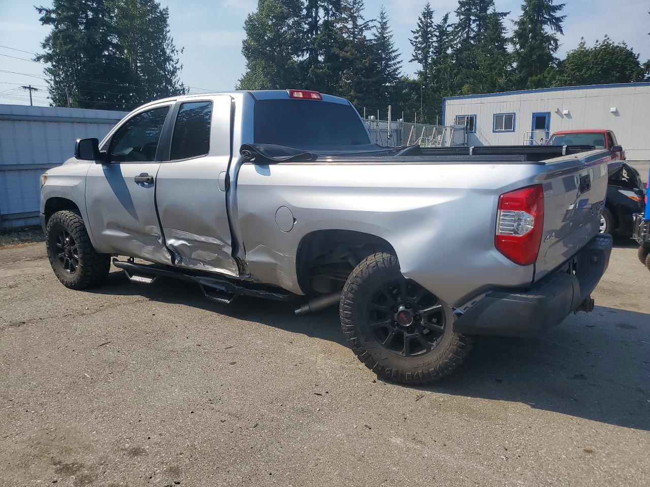 2014 TOYOTA TUNDRA