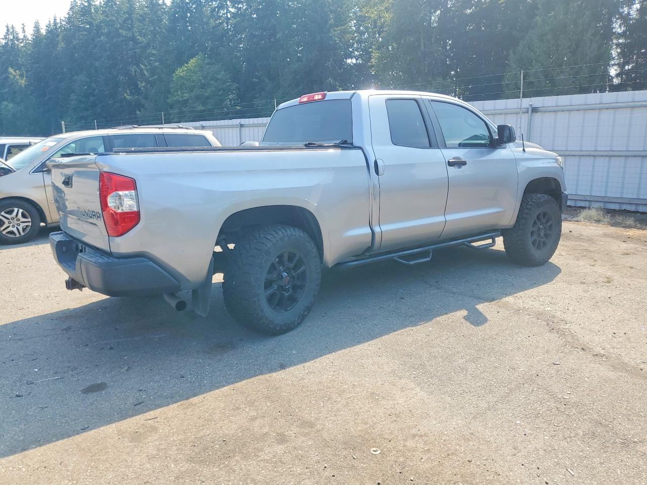 2014 TOYOTA TUNDRA