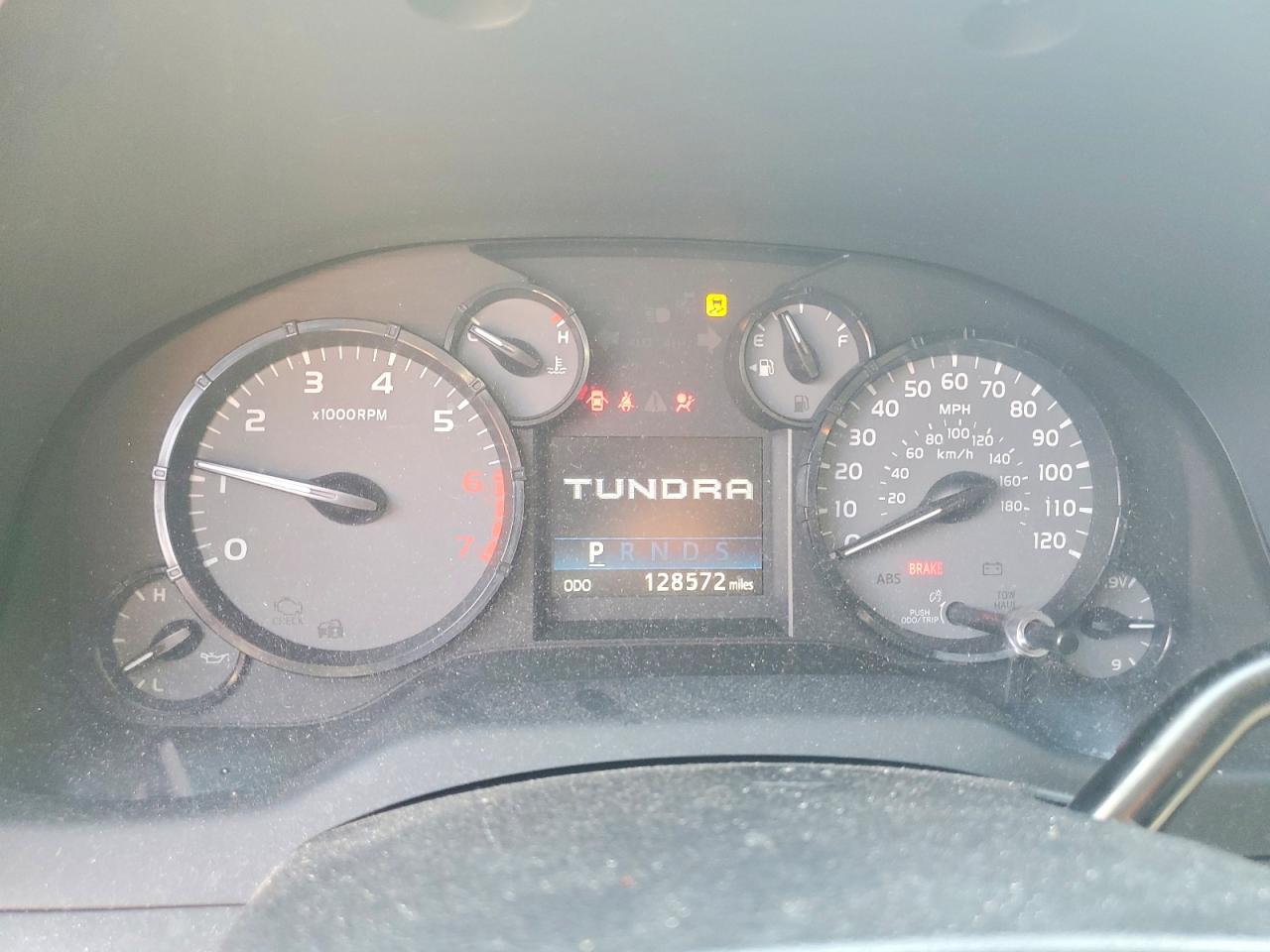 2014 TOYOTA TUNDRA