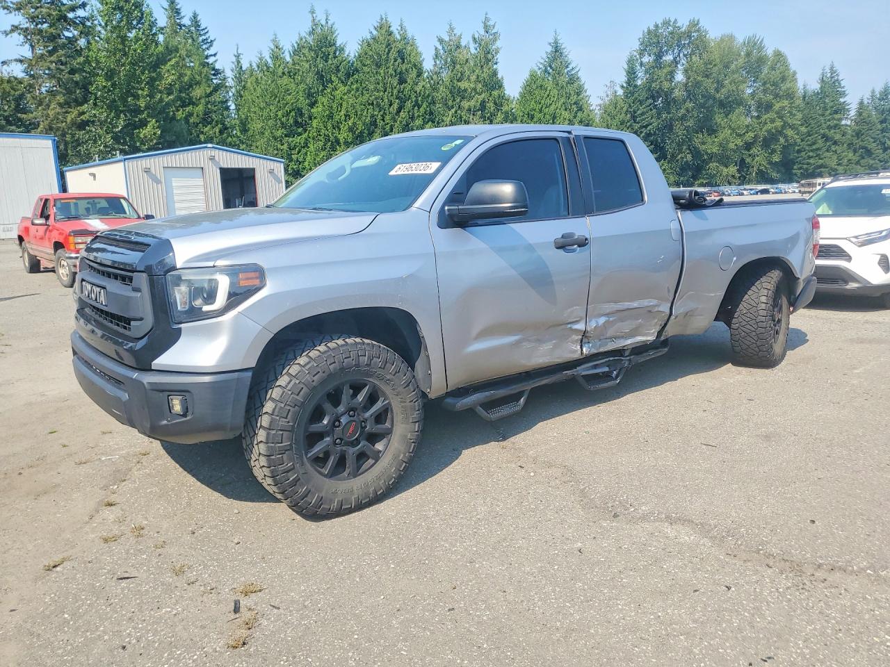 2014 TOYOTA TUNDRA