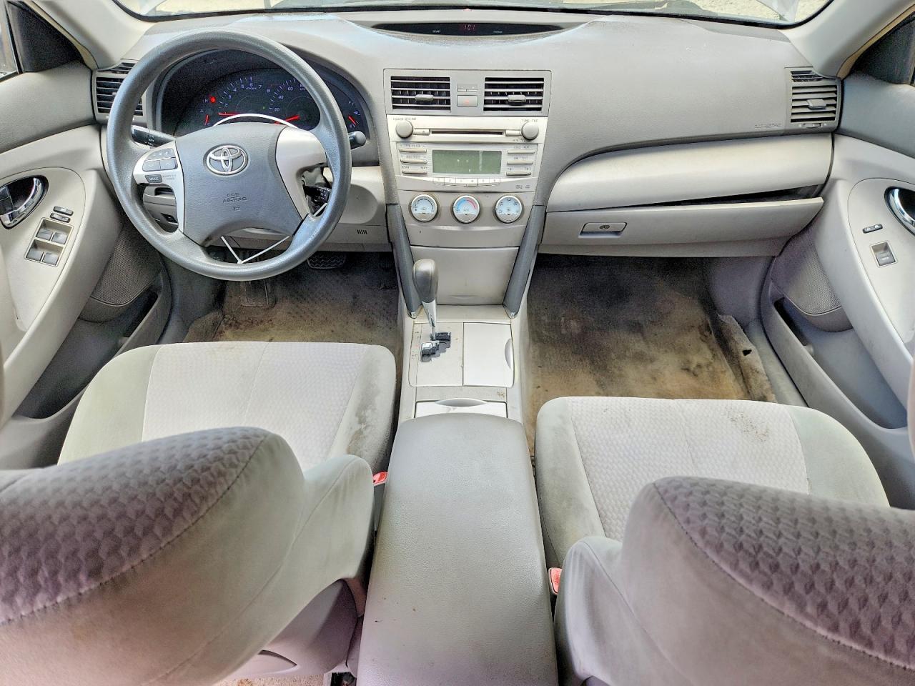 2010 TOYOTA CAMRY