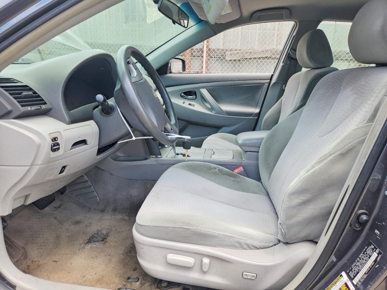 2010 TOYOTA CAMRY