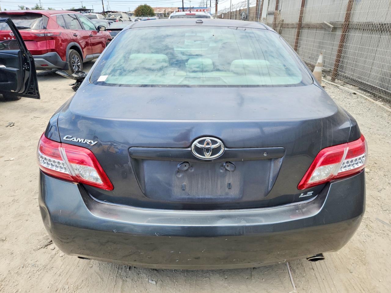 2010 TOYOTA CAMRY