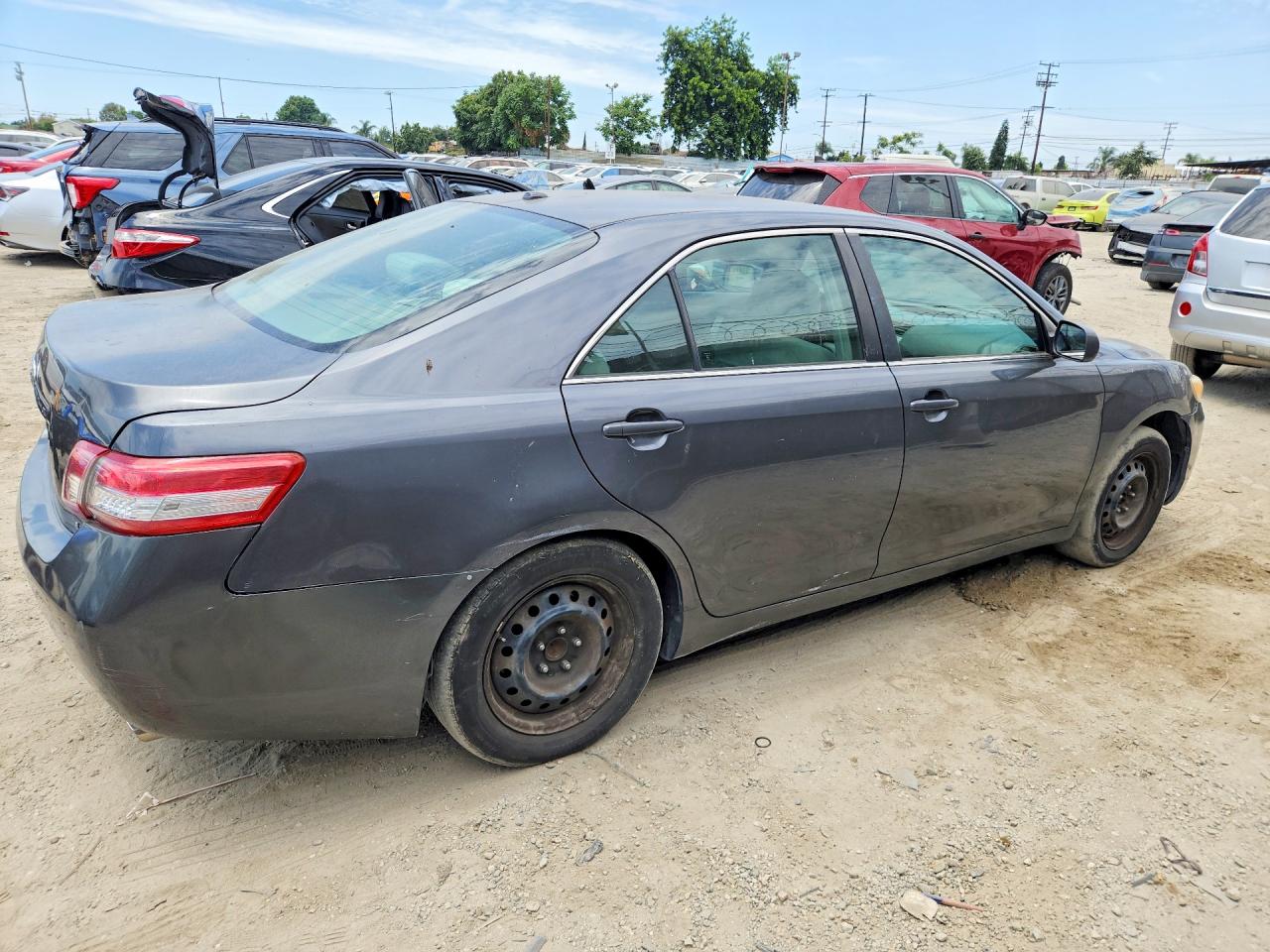 2010 TOYOTA CAMRY