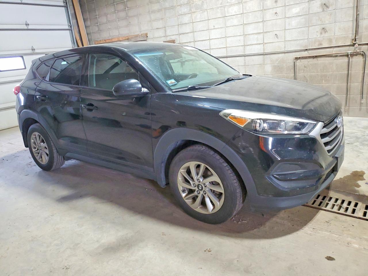 2017 HYUNDAI TUCSON