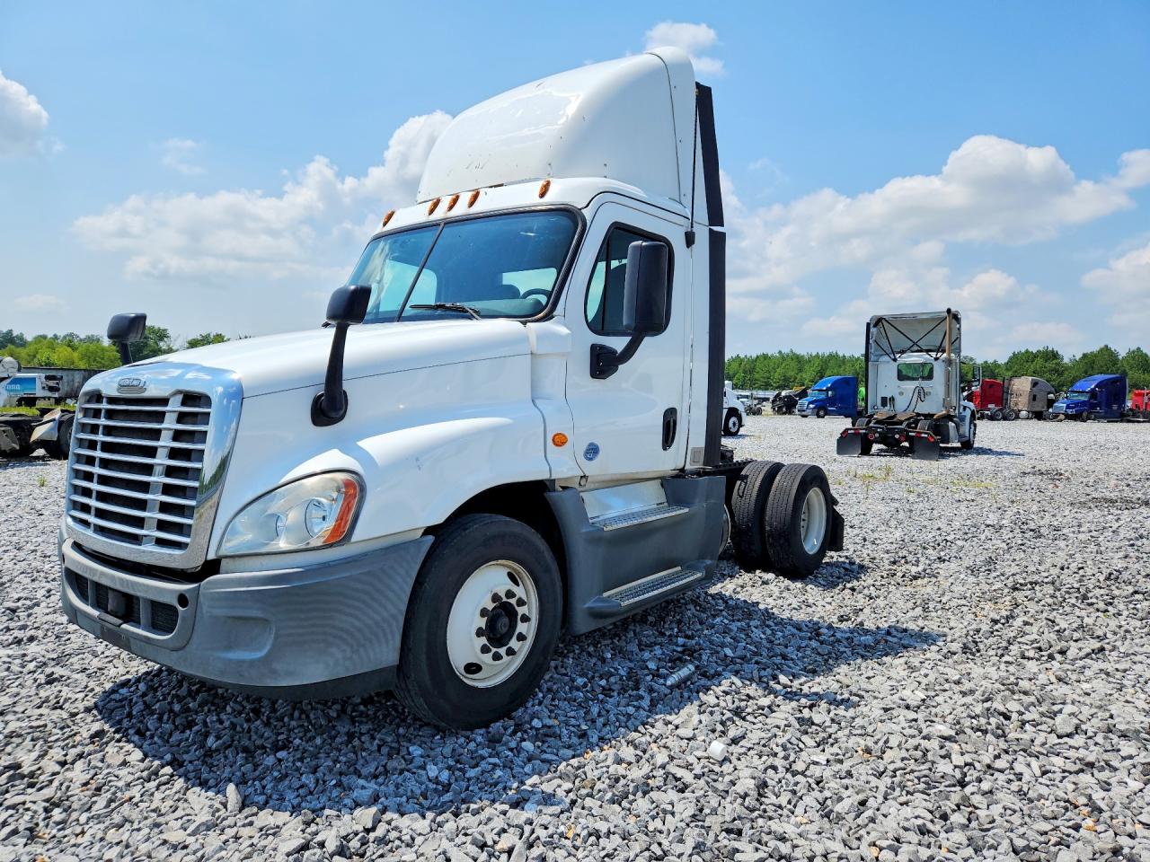 2015 FREIGHTLINER ALL OTHER