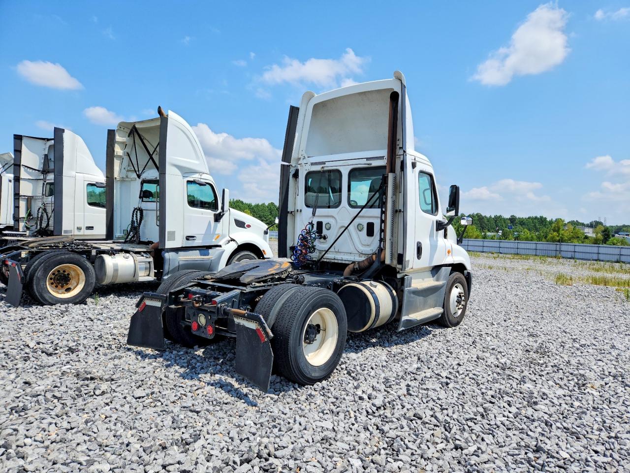 2015 FREIGHTLINER ALL OTHER