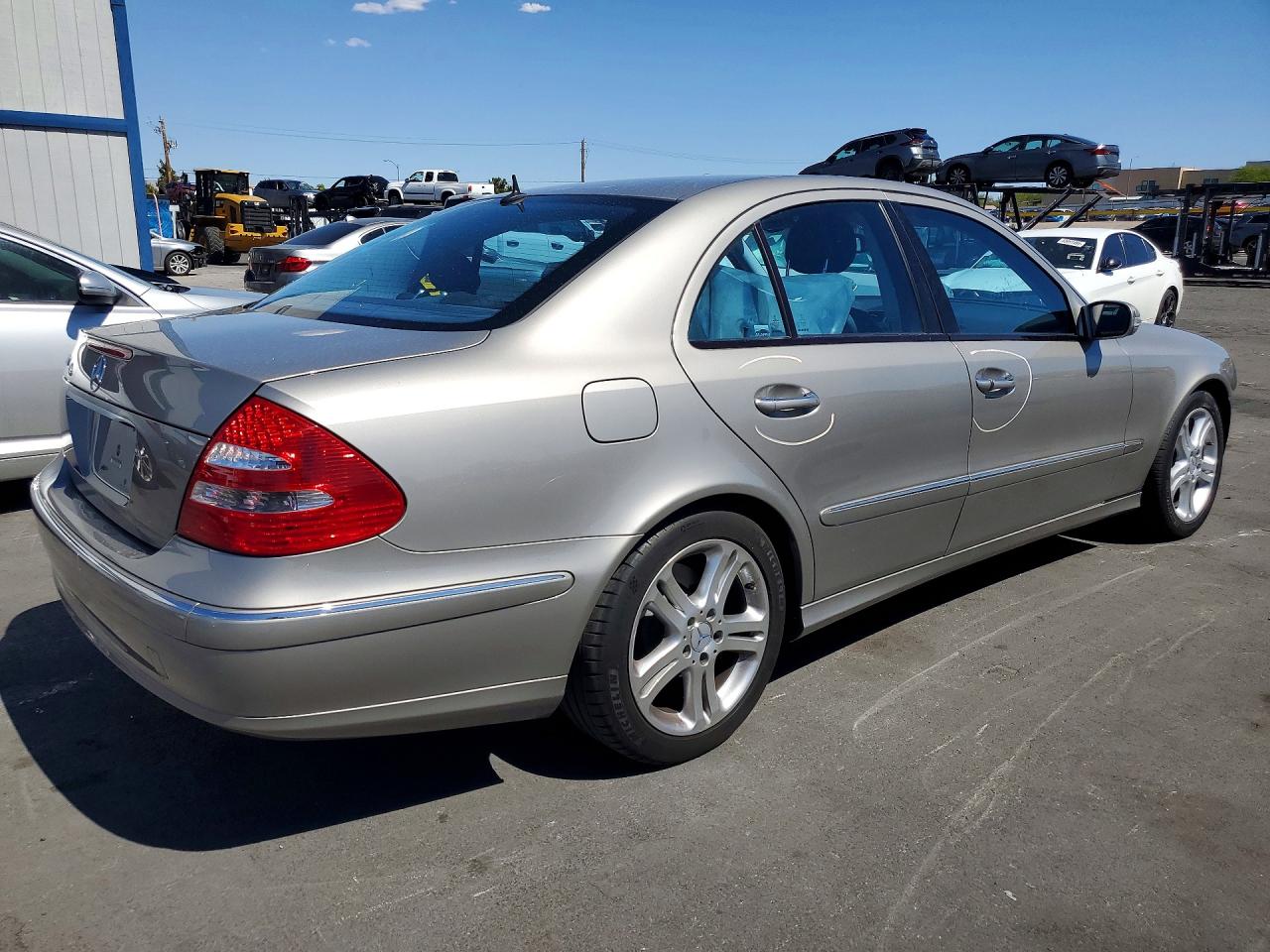 2005 MERCEDES-BENZ E-CLASS