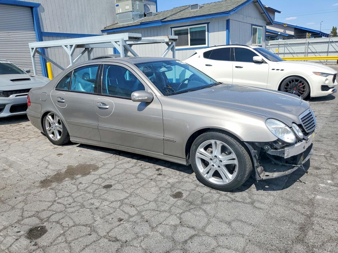 2005 MERCEDES-BENZ E-CLASS