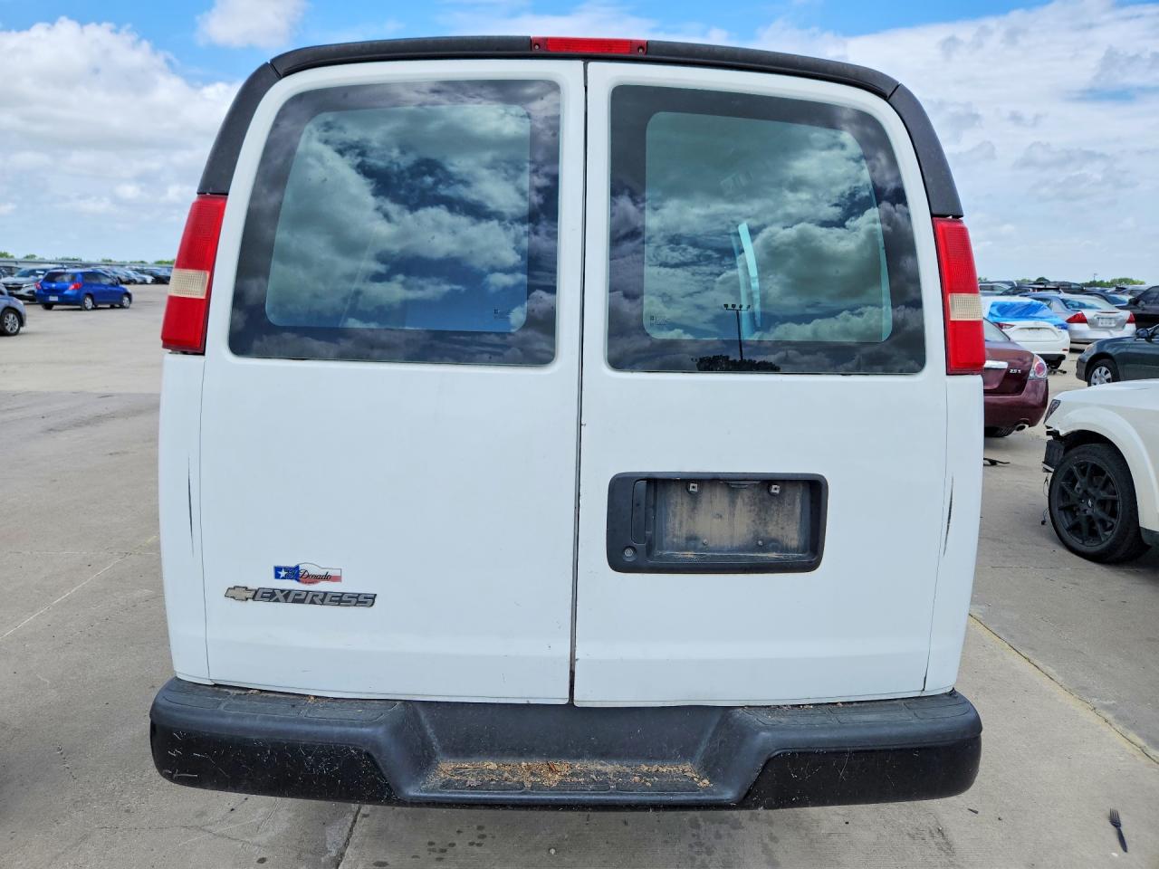 2012 CHEVROLET EXPRESS