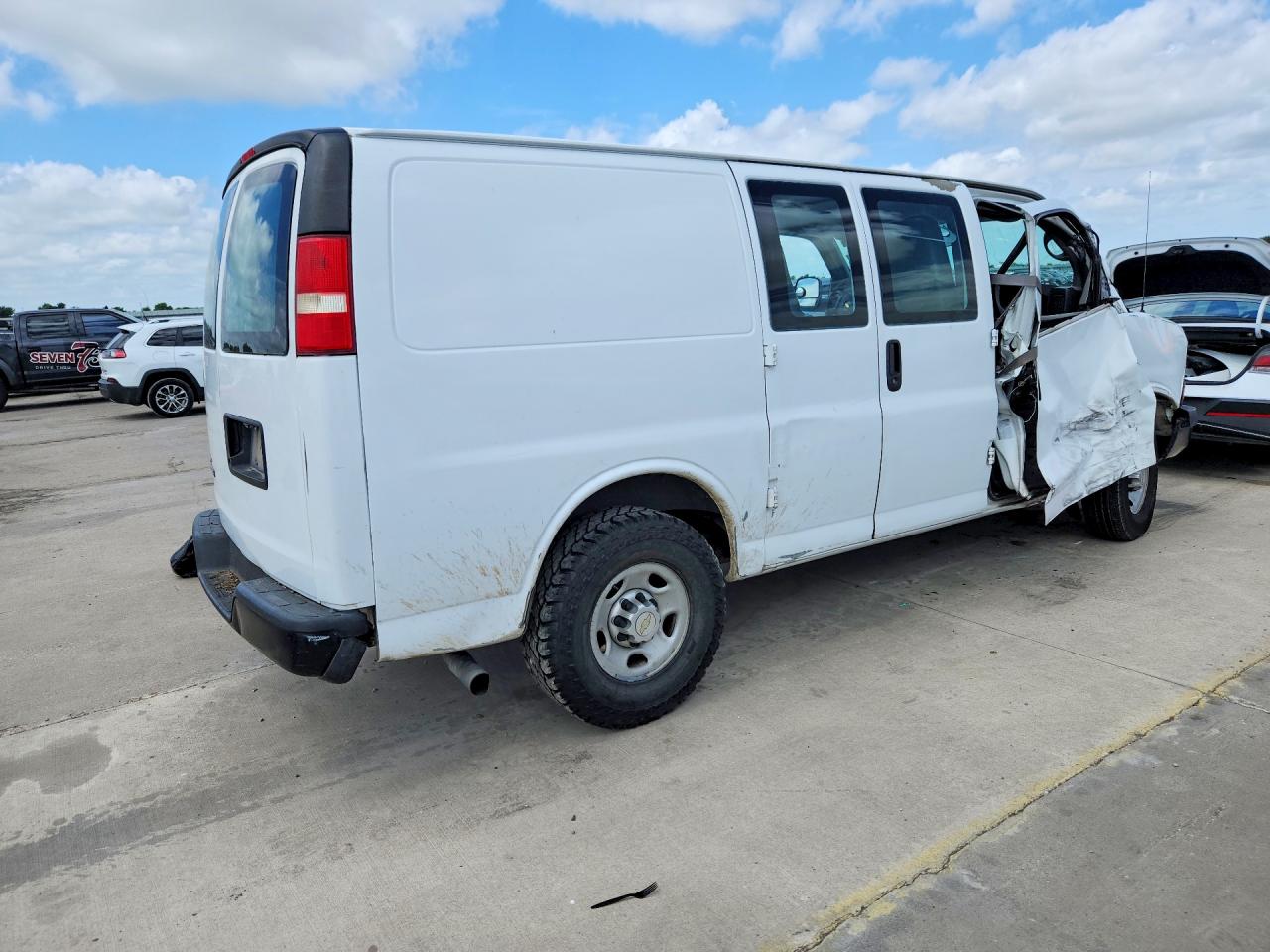 2012 CHEVROLET EXPRESS