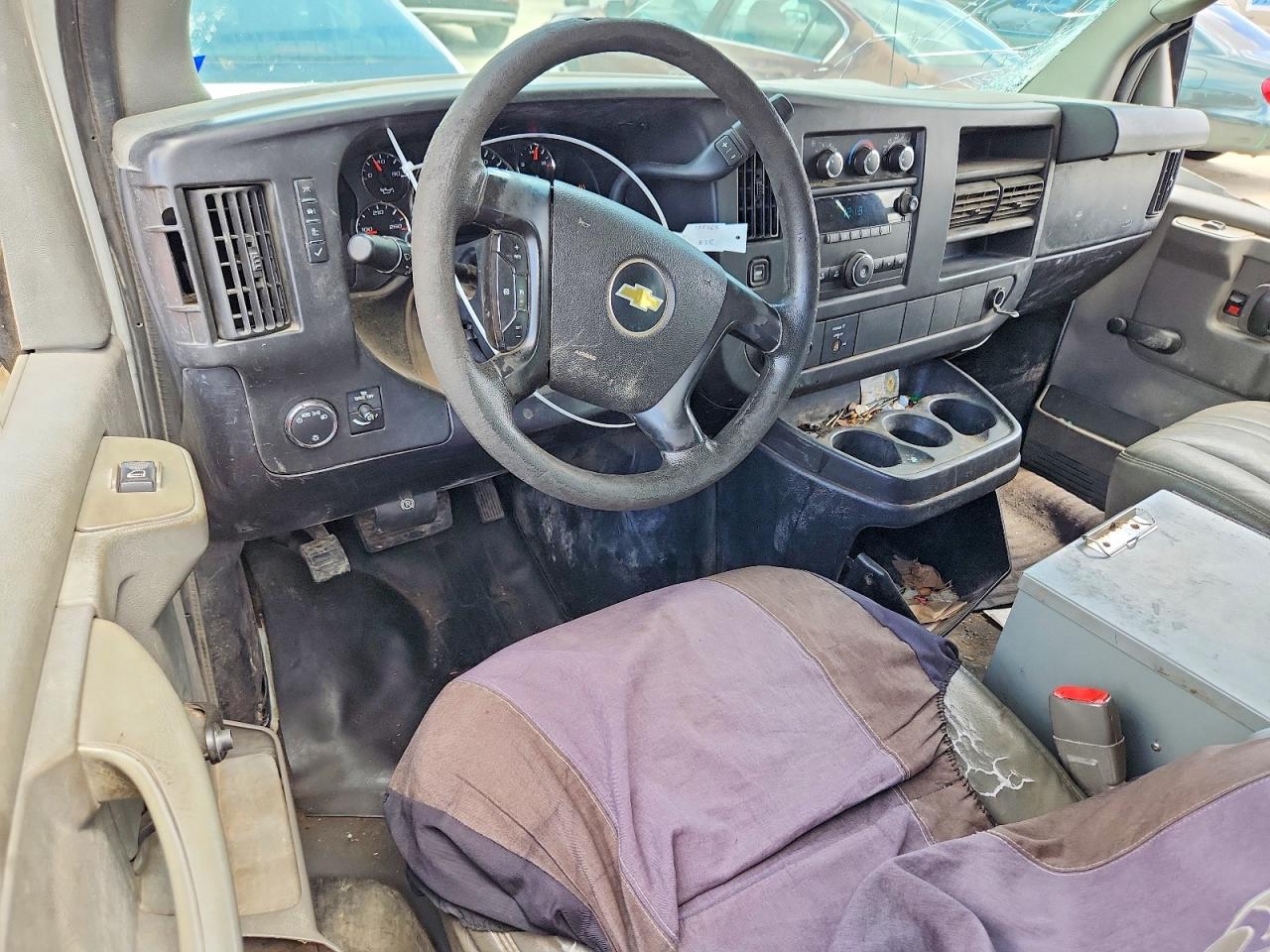 2012 CHEVROLET EXPRESS