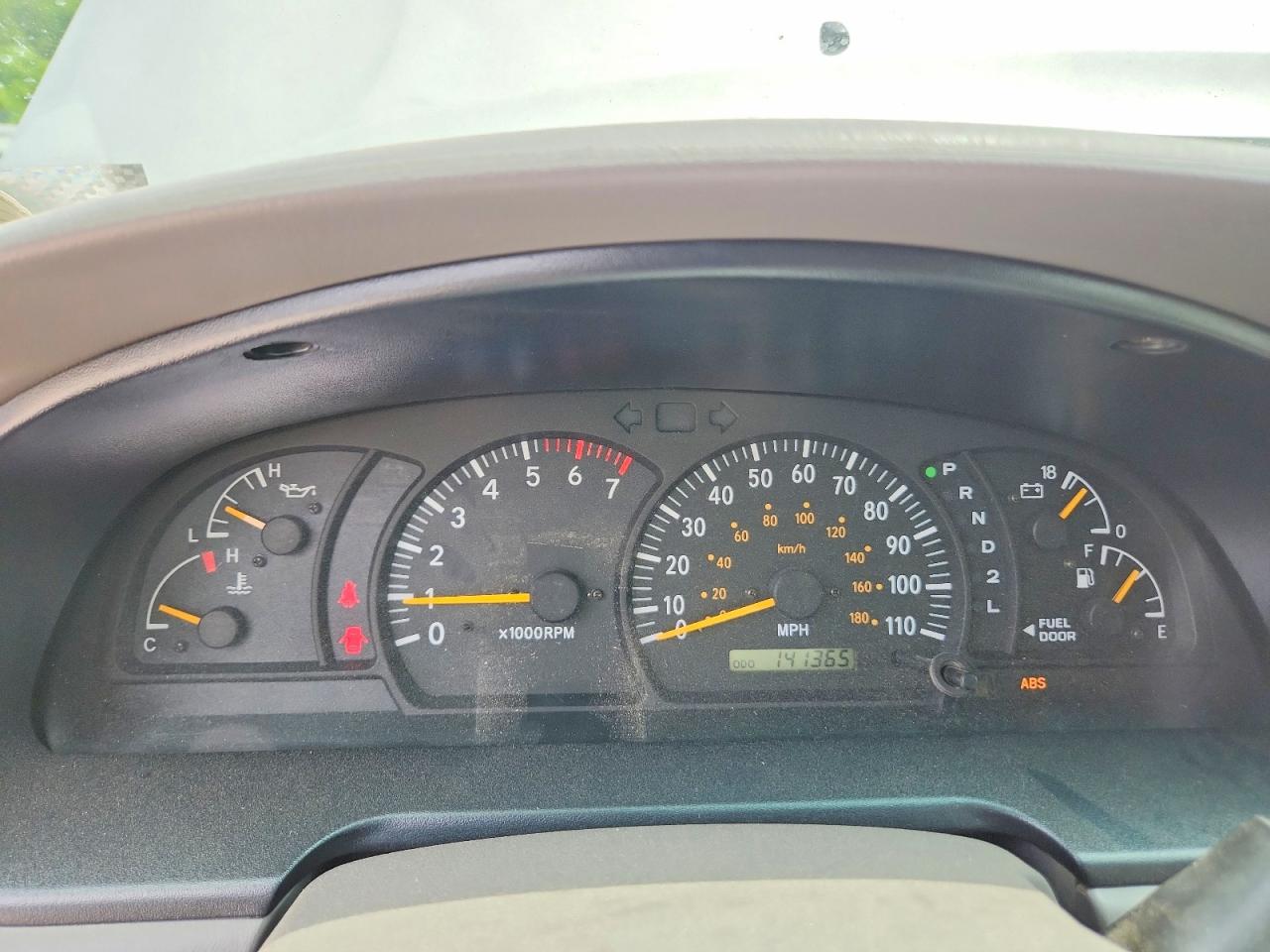 2003 TOYOTA TUNDRA
