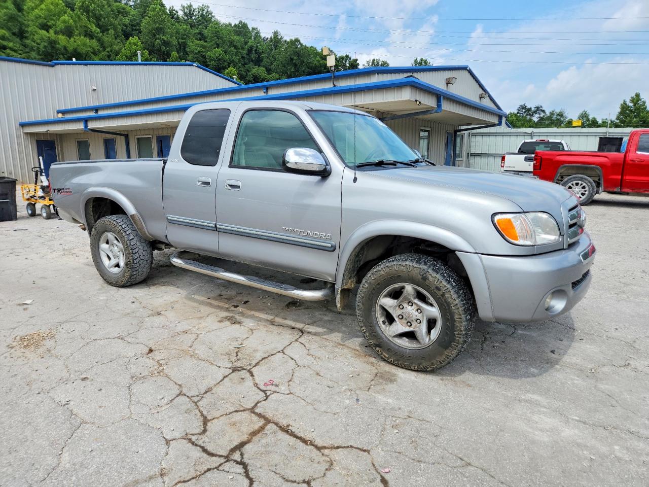 2003 TOYOTA TUNDRA