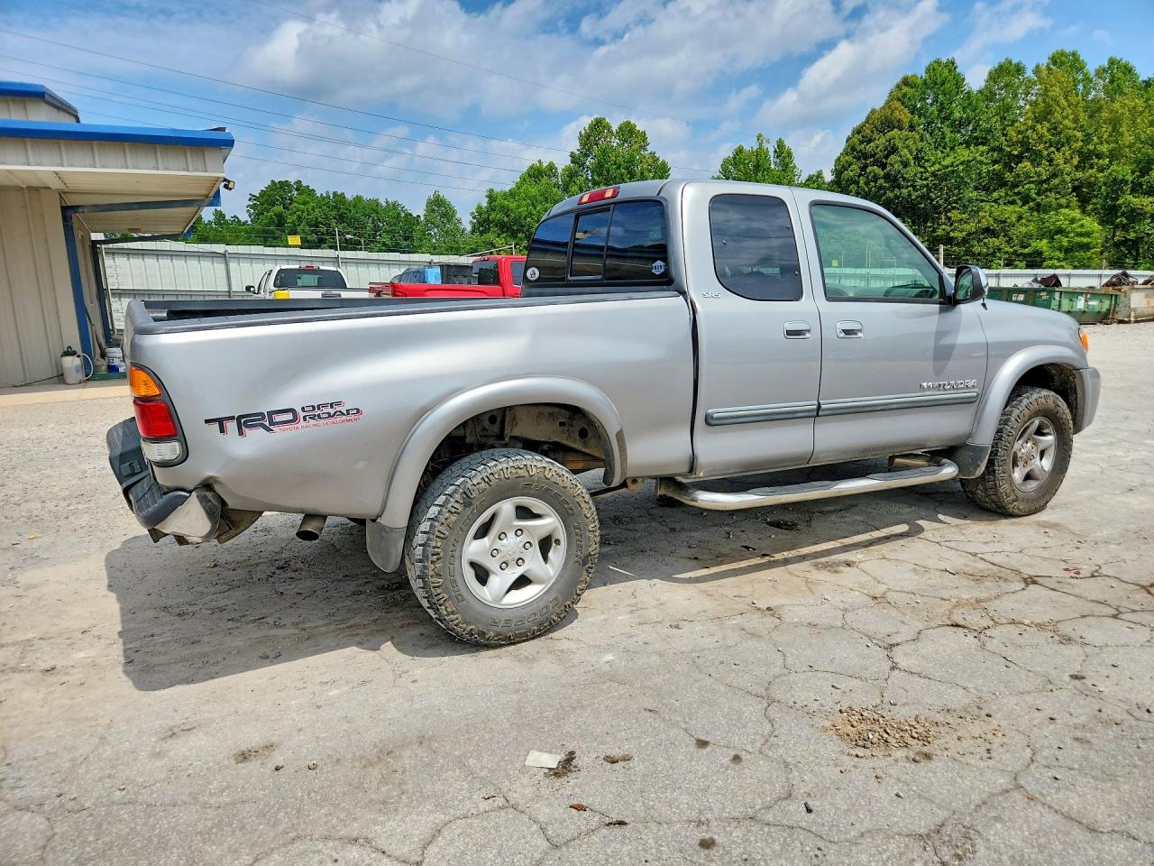 2003 TOYOTA TUNDRA
