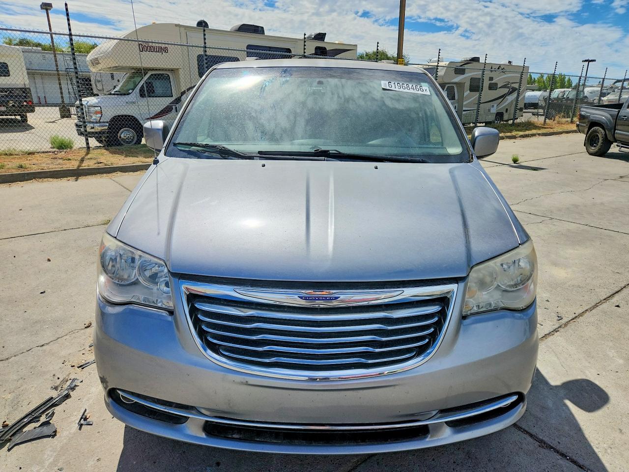 2014 CHRYSLER MINIVAN