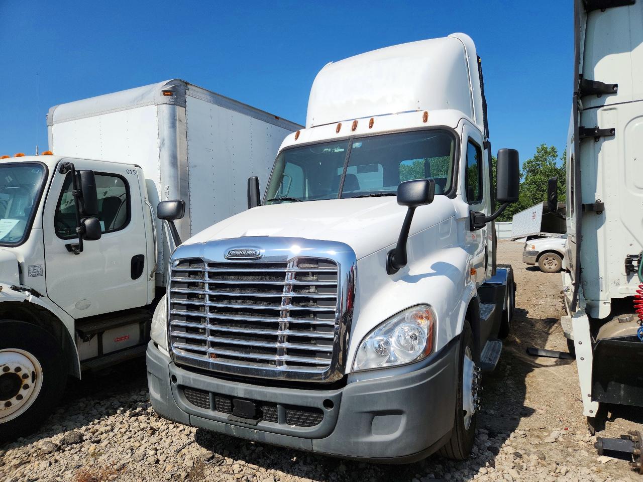 2015 FREIGHTLINER ALL OTHER