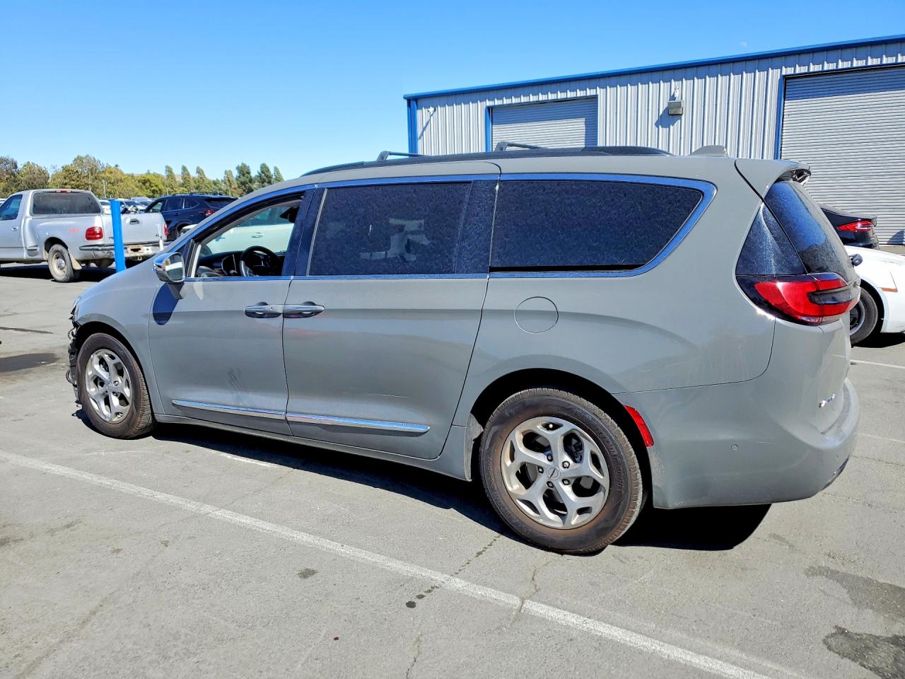 2022 CHRYSLER PACIFICA