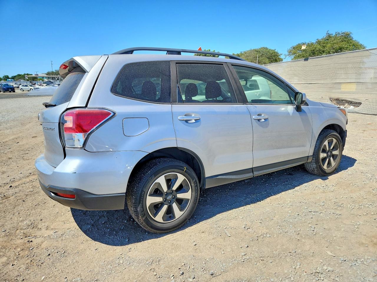 2018 SUBARU FORESTER