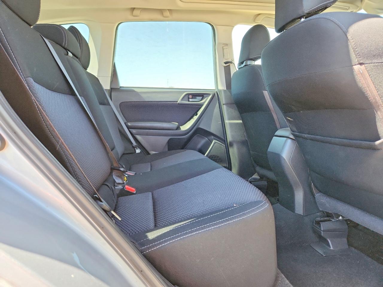 2018 SUBARU FORESTER