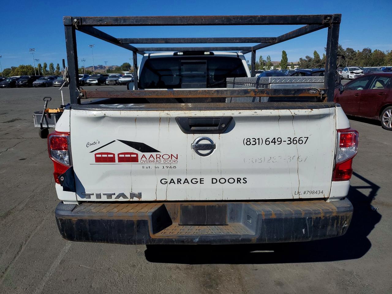2017 NISSAN TITAN