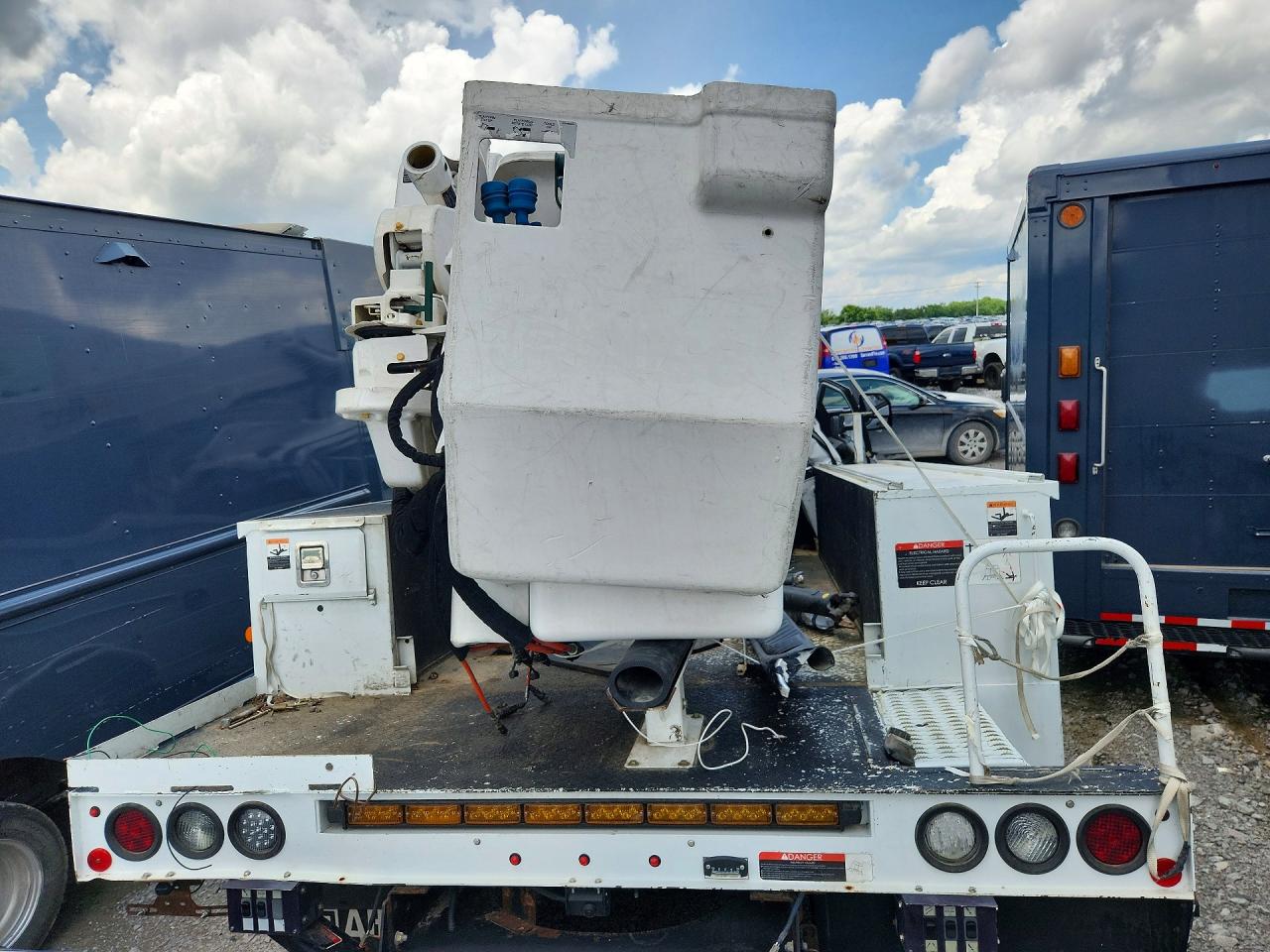 2021 FORD F550