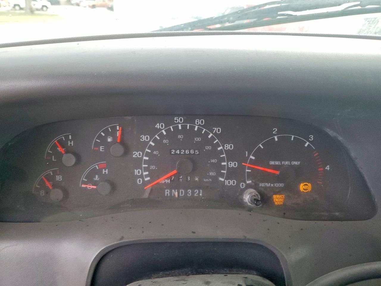 2000 FORD F650