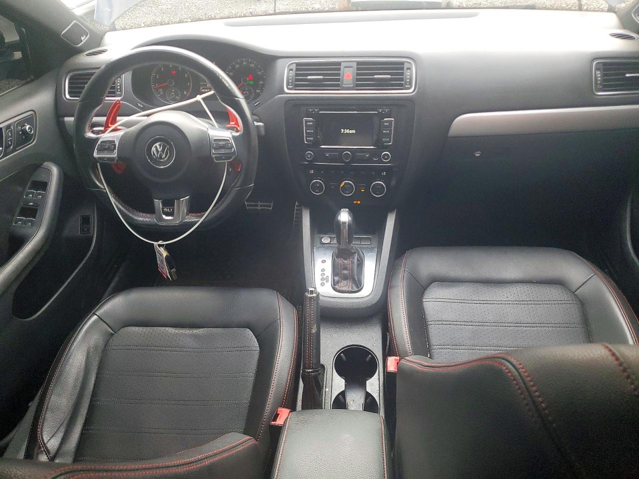 2013 VOLKSWAGEN JETTA