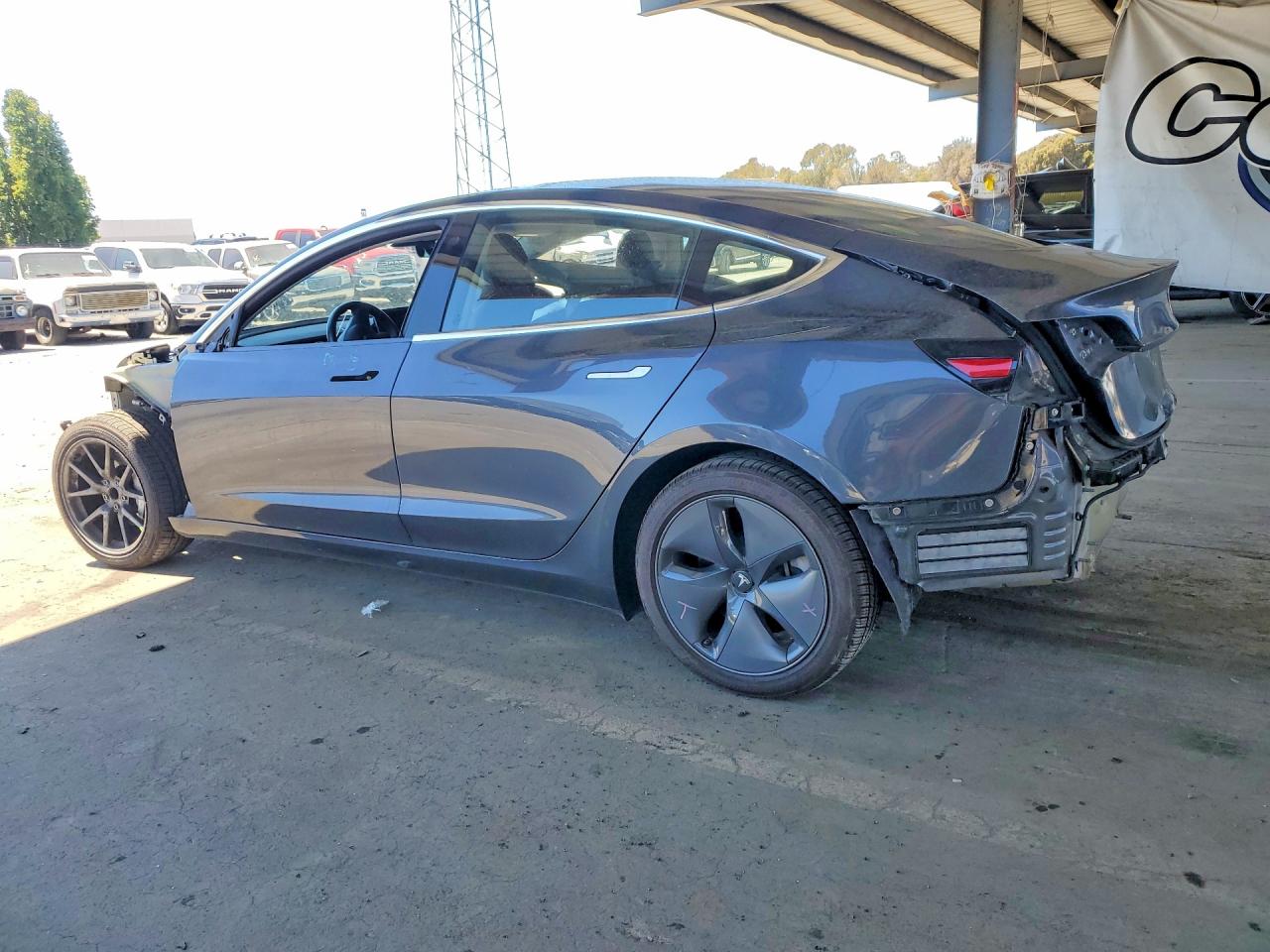 2018 TESLA MODEL 3