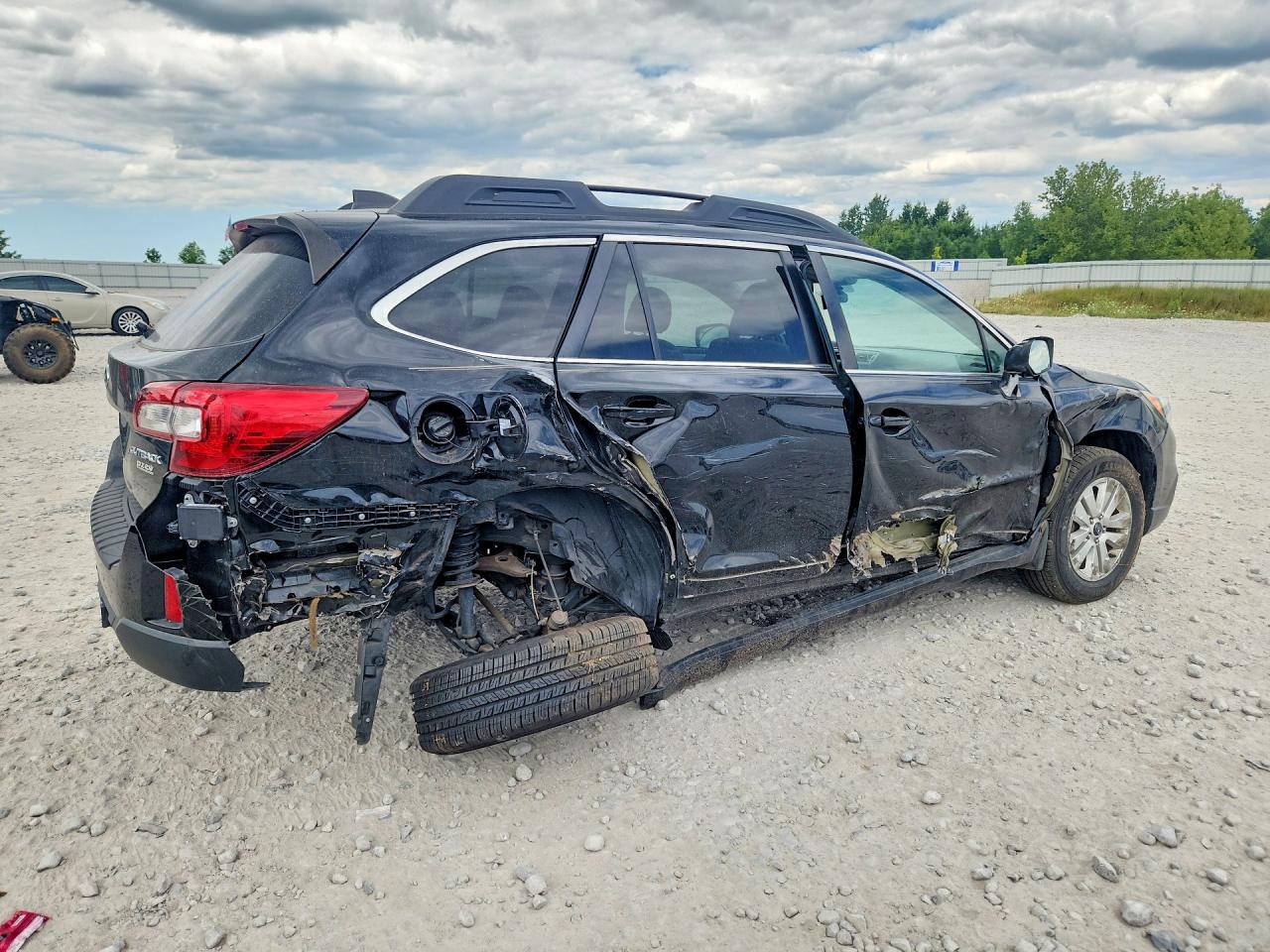 2017 SUBARU OUTBACK