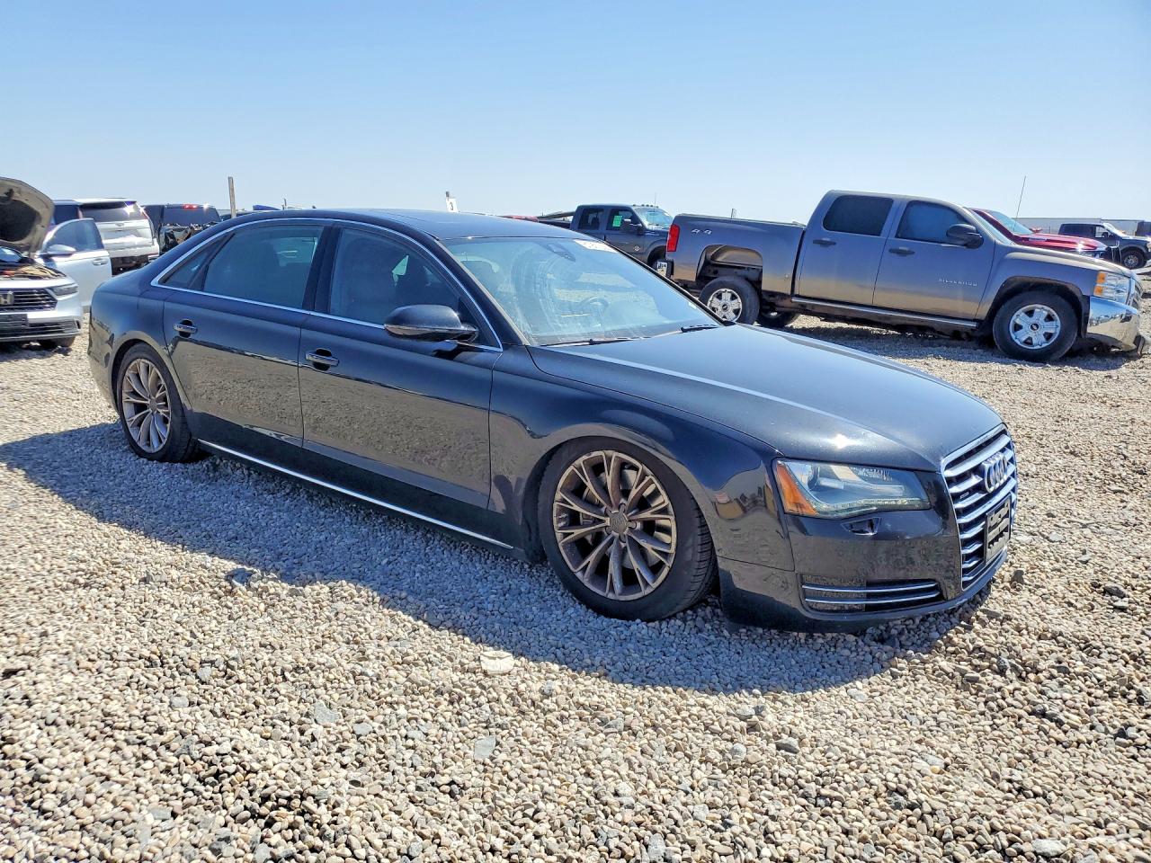 2013 AUDI A8