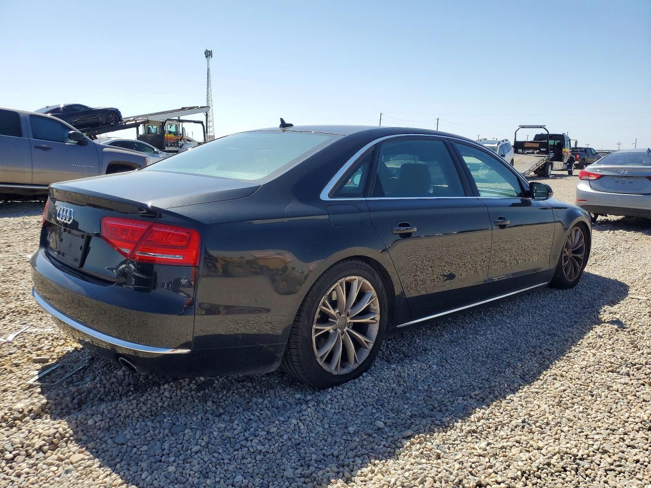 2013 AUDI A8
