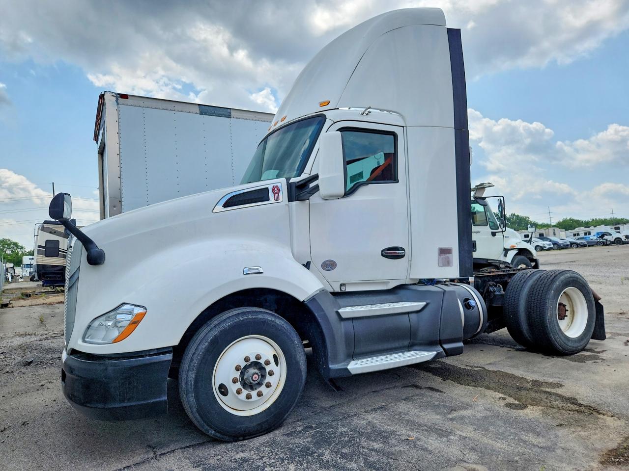 2016 KENWORTH ALL OTHER