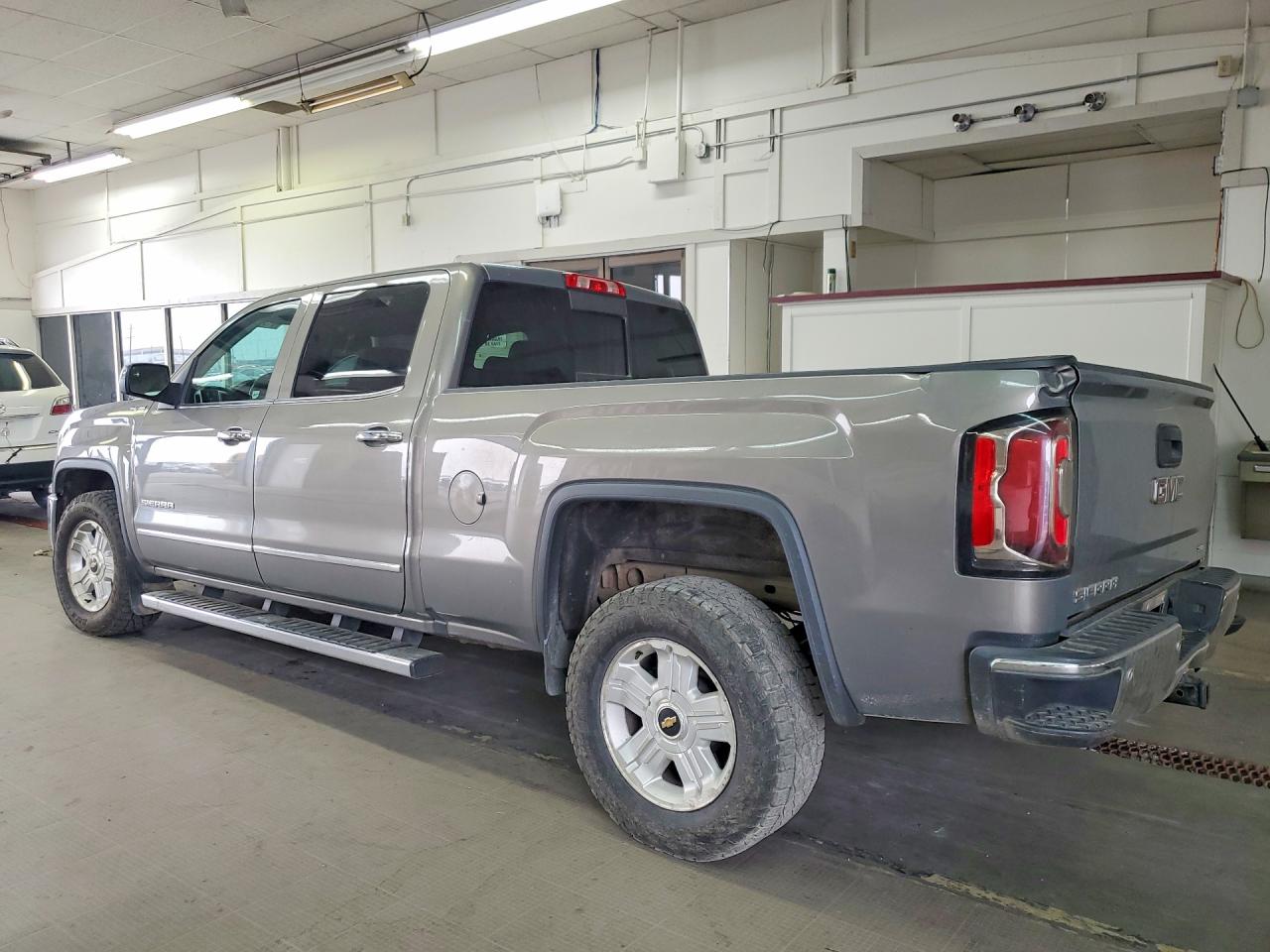 2017 GMC SIERRA