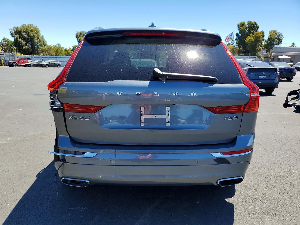 2018 VOLVO XC60
