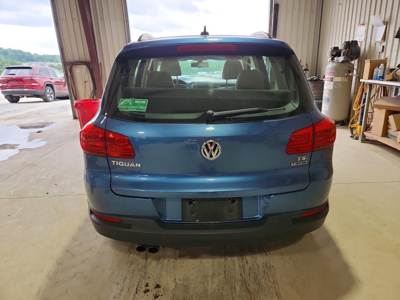 2017 VOLKSWAGEN TIGUAN