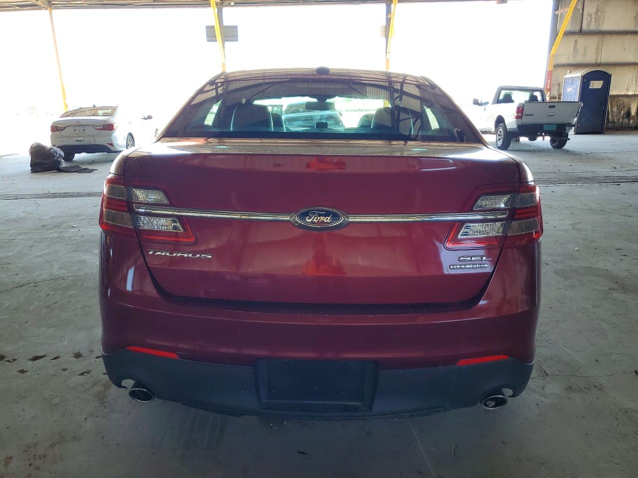 2016 FORD TAURUS