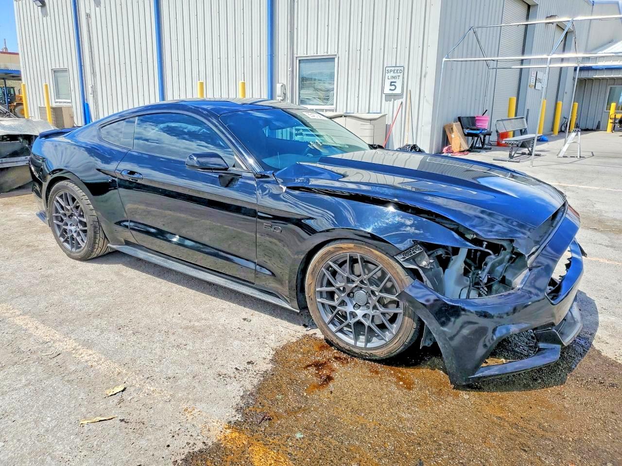 2016 FORD MUSTANG