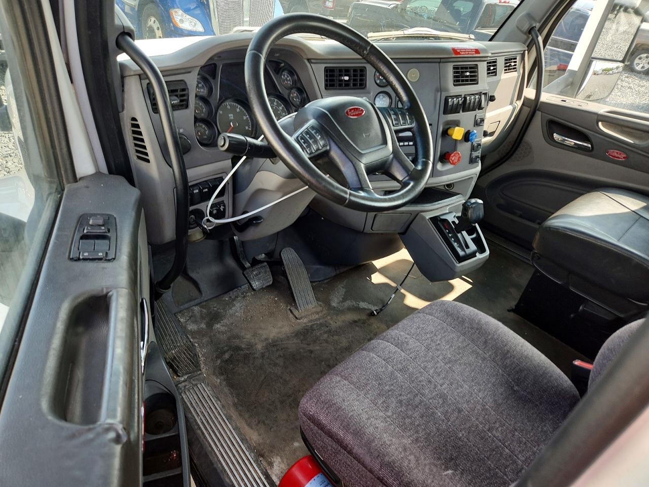 2016 PETERBILT ALL OTHER