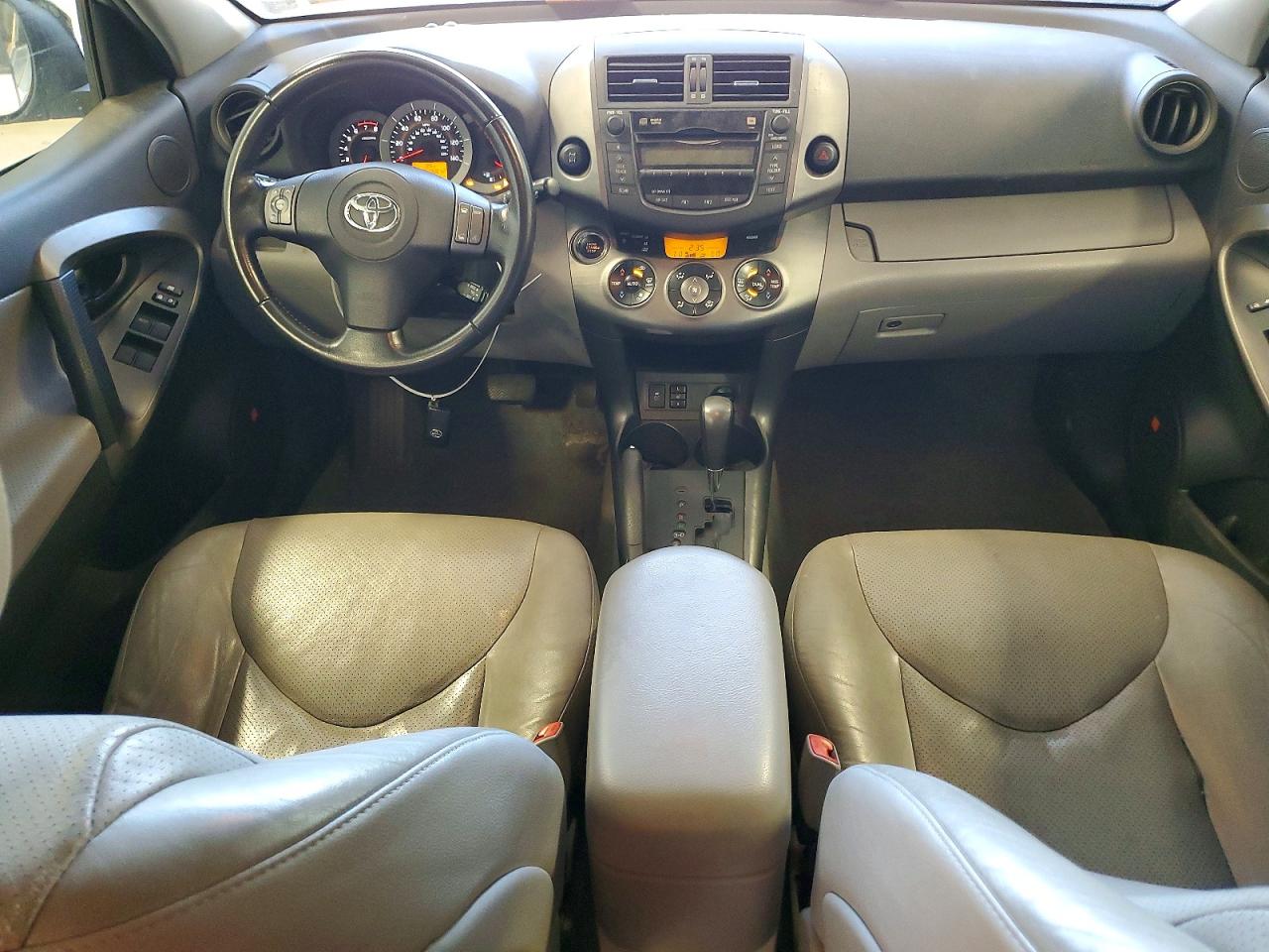 2011 TOYOTA RAV4