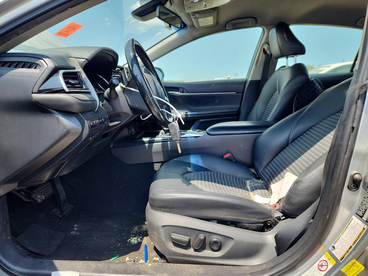 2018 TOYOTA CAMRY