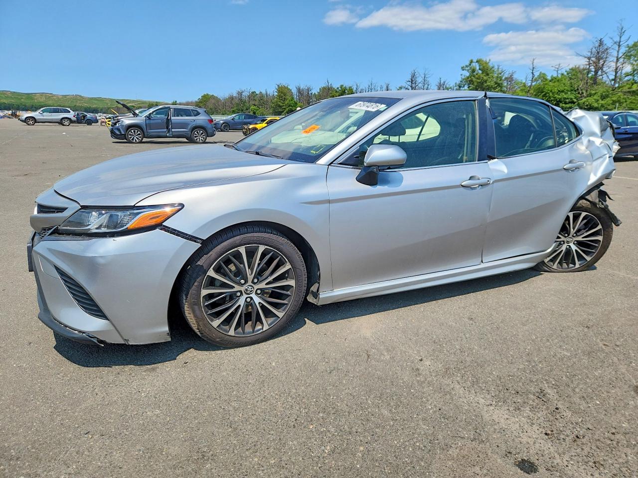 2018 TOYOTA CAMRY