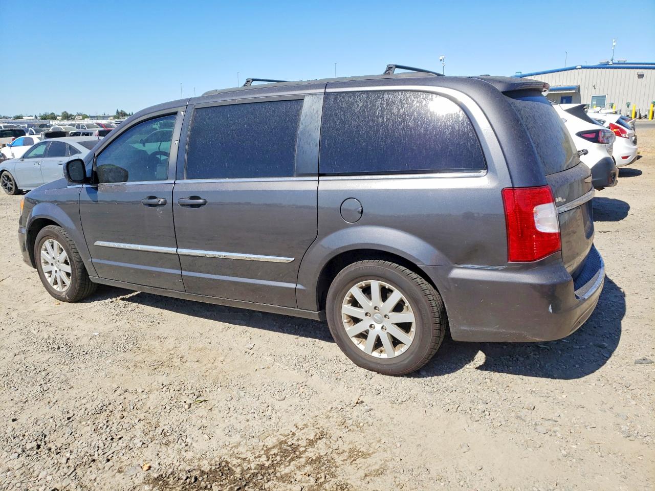 2016 CHRY MINIVAN