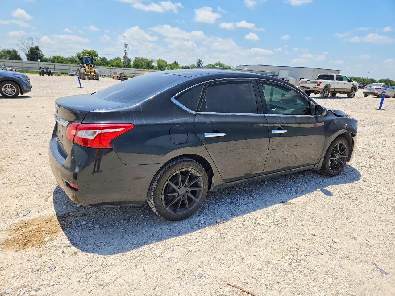 2016 NISSAN SENTRA