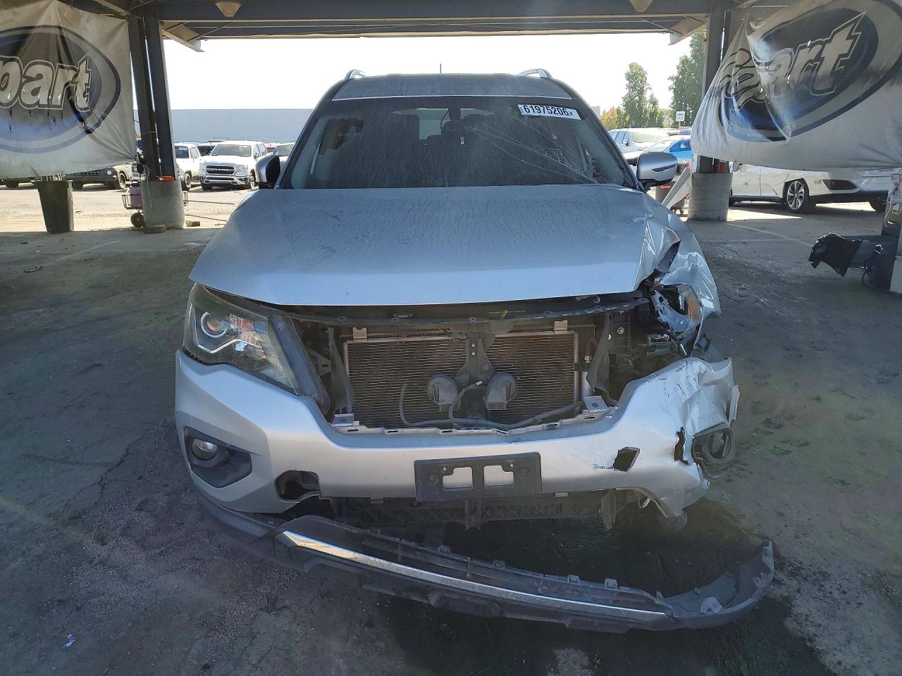 2017 NISSAN PATHFINDER
