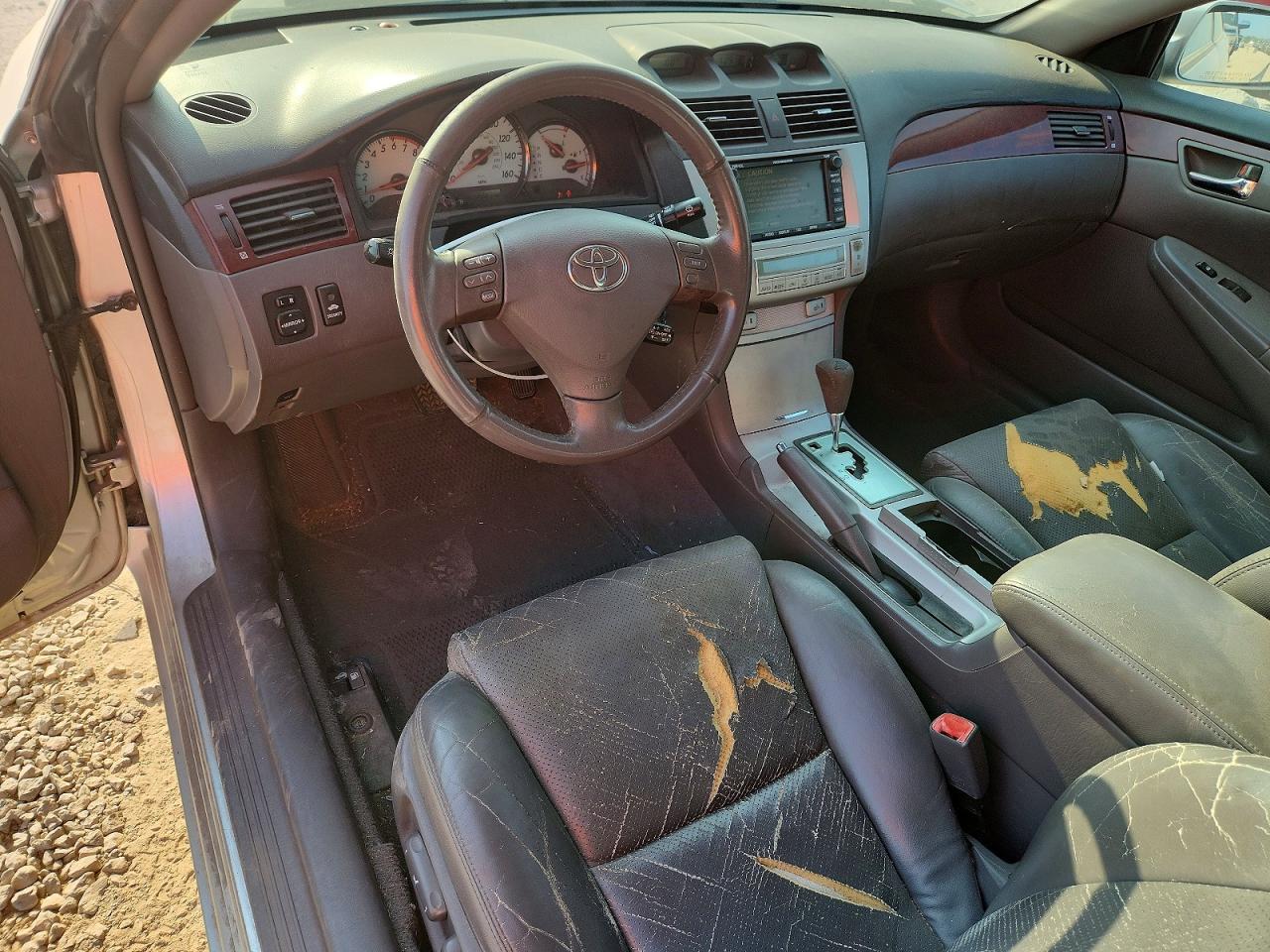 2004 TOYOTA CAMRY SOLA