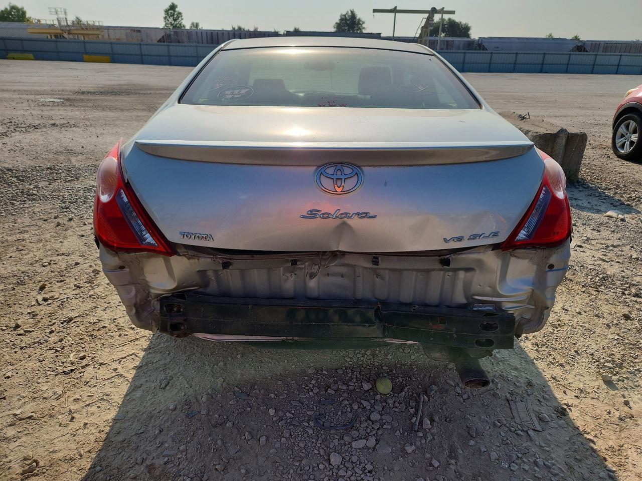 2004 TOYOTA CAMRY SOLA